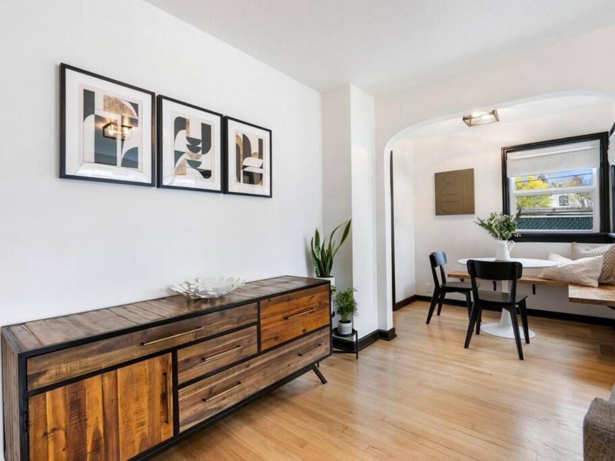 Picture Perfect Bungalow In The Heart Of Dt Vancouver Esterno foto